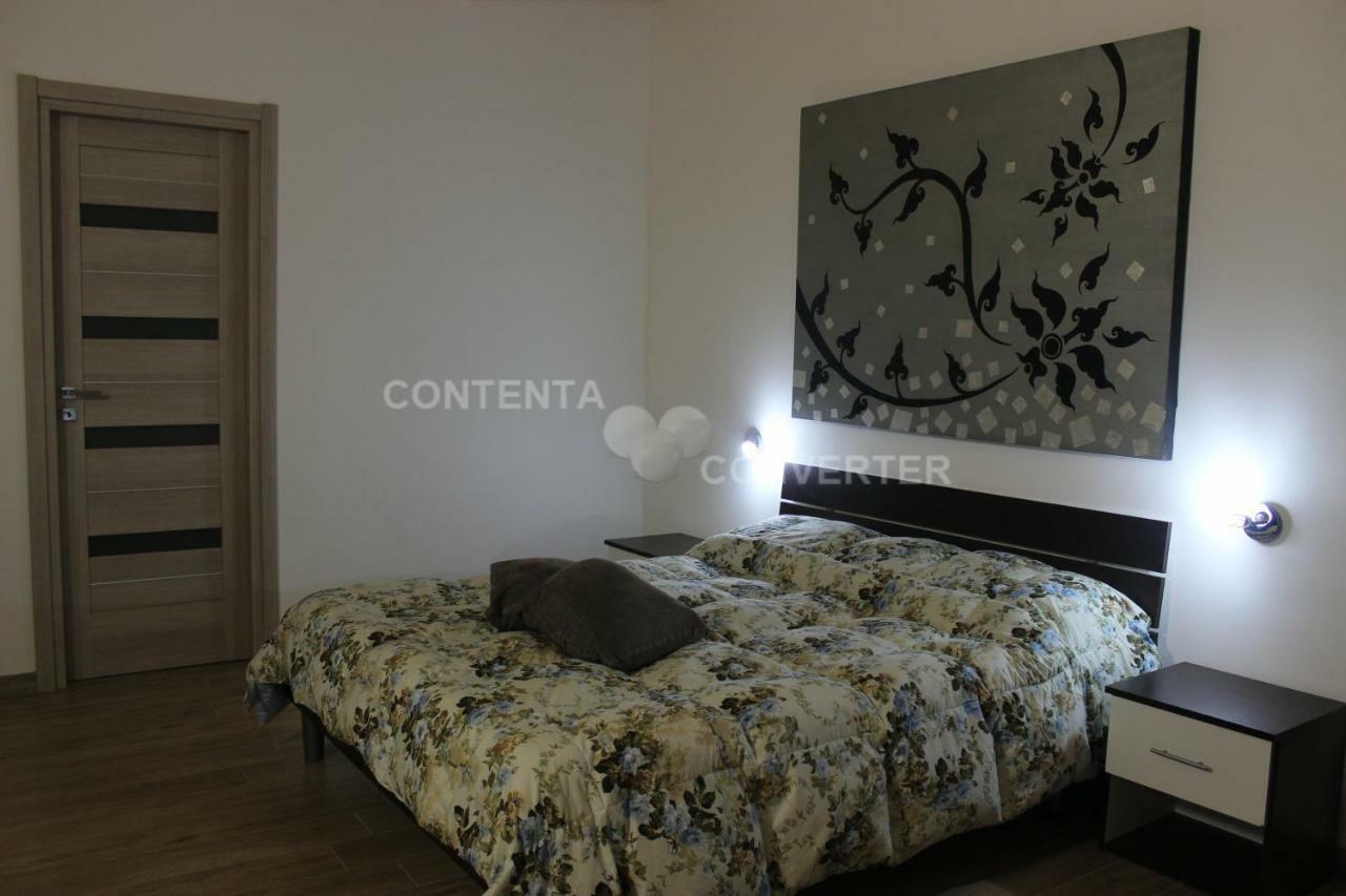 The Mainstreet Villa อาเจโรลา ภายนอก รูปภาพ